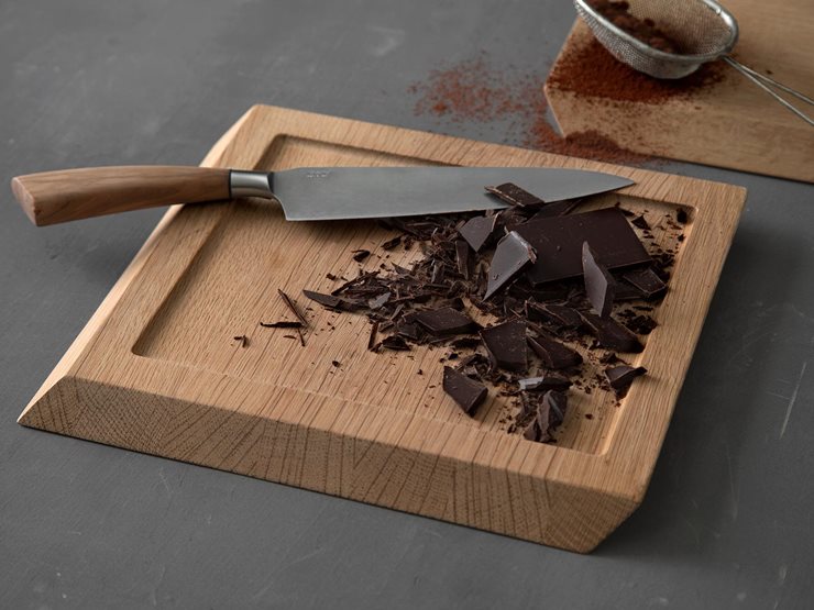 Cutting Board Medium – snij- en serveerplank in massief eiken